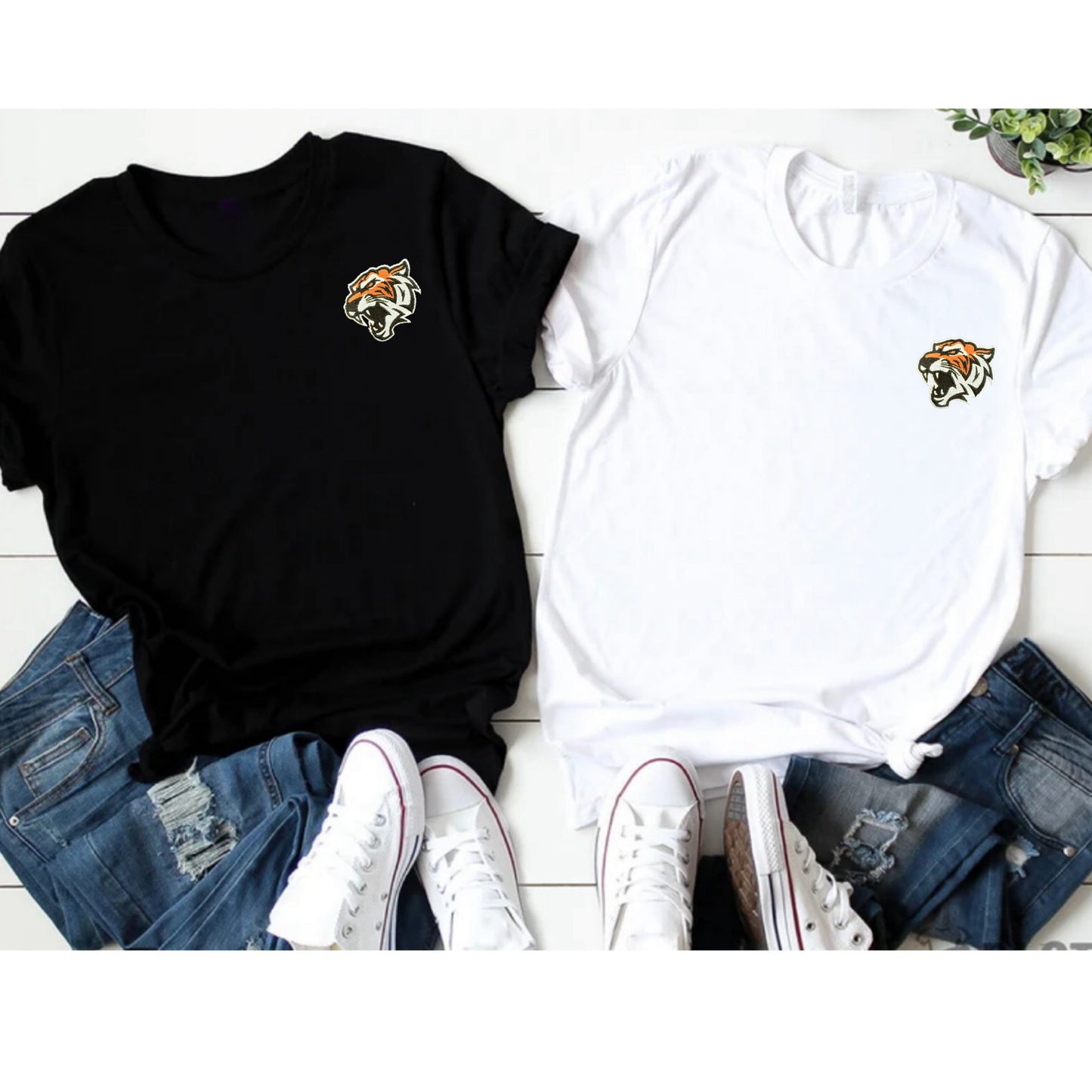 Embroidered small chest Bengals logo