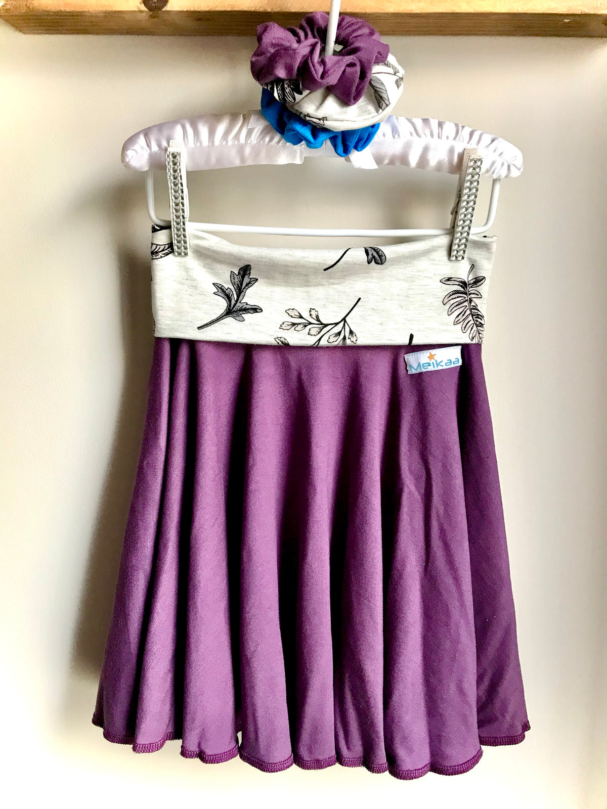 Bamboo growing skirt + 3 matching scrunchies - grow with me skirt