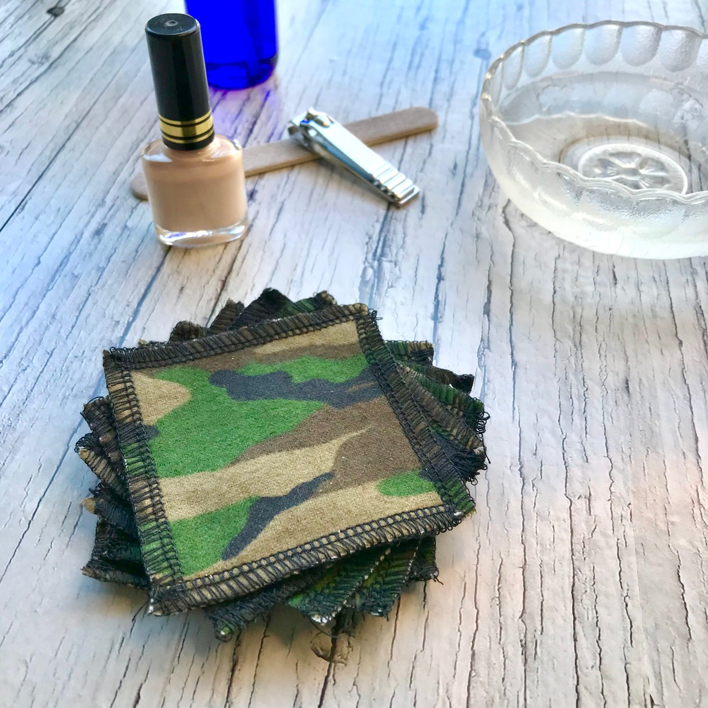 6 Reusable nail polish remover cotton